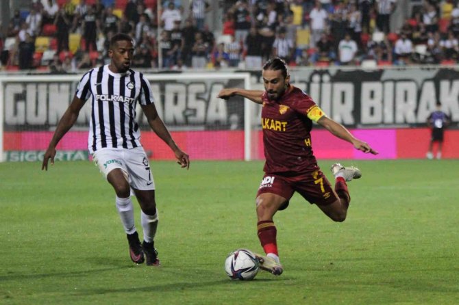 Süper Lig’de İ̇zmir Derbisi Heyecanı