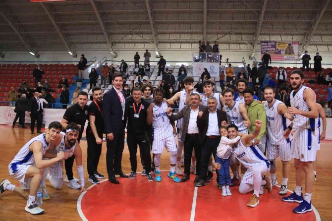 Tbl: Kocaeli Bşb Kağıtspor: 101 - Manisa Bşb: 95