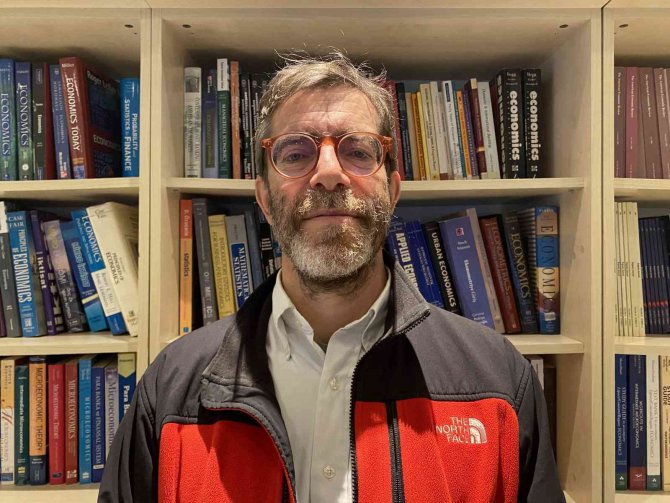 Prof. Dr. Adaman: “2050’lerde Net Sıfır Karbon Emisyonuna Geçmeliyiz”