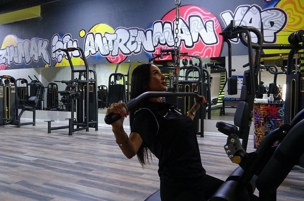 Spor Merkezleri Yıldırımlı Kadınları Bekliyor