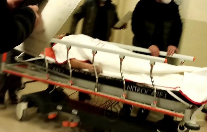 5. Kattan Asansör Boşluğuna Düşerek Ağır Yaralandı