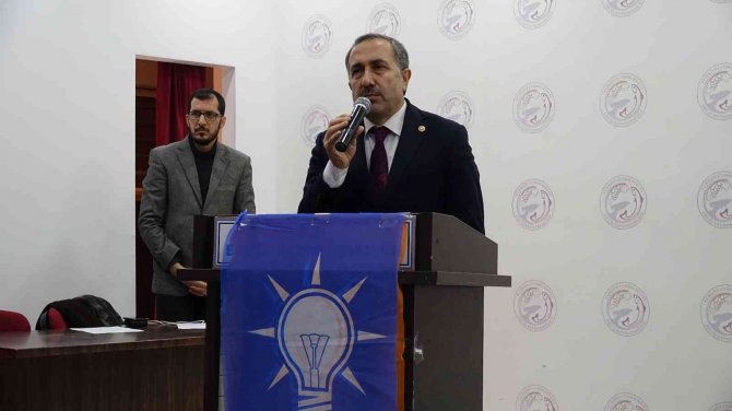 Ak Parti Milletvekilleri Gençlerle Buluştu