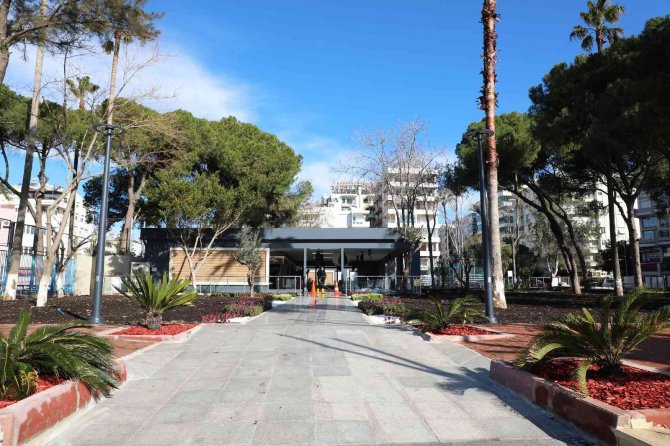 Barbaros Çay Bahçesi Açılmak İçin Gün Sayıyor
