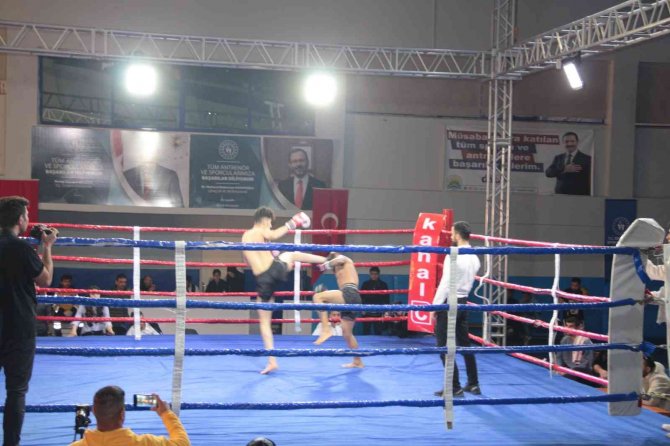 Tatvan’da “Uluslararası Muay Thai Müsabakası” Düzenlendi