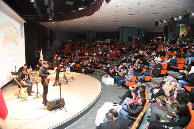 Darıca’da Gençlik Konseri Düzenlendi