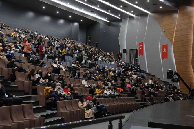 Başakşehir’de İ̇stanbul Strings’ten Müzik Ziyafeti