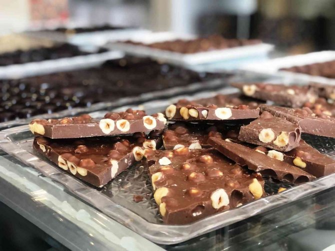 Kadınlar Yaptıkları Doğal Çikolata İle Türkiye’nin Ağzını Tatlandıracak