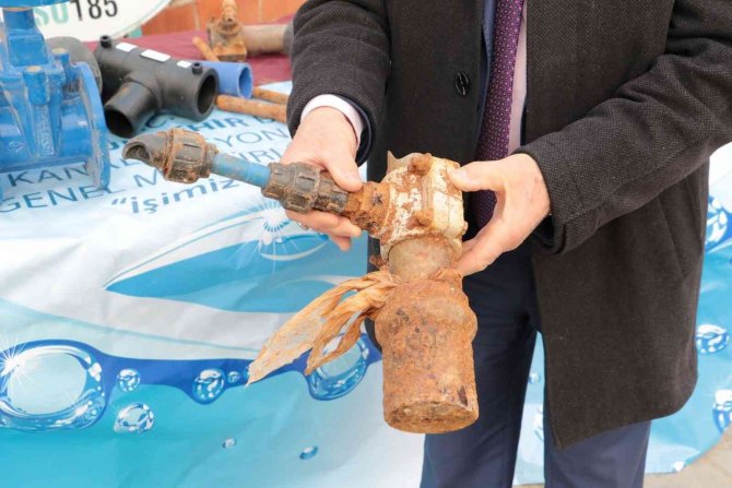 Karayahşi Muhtarı Akaydın: “Bizi Büyük Bir Dertten Kurtardılar"
