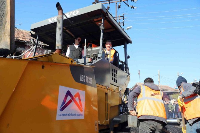 Seçer, Tarsus’taki Yol Çalışmalarını İnceledi