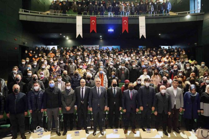 Niğde Belediyesi İşçilerine Rekor Seviyede Zam Yapıldı