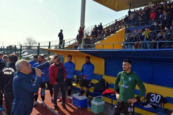 Yenişehir Belediyespor’a İlçeden Büyük Destek Geldi