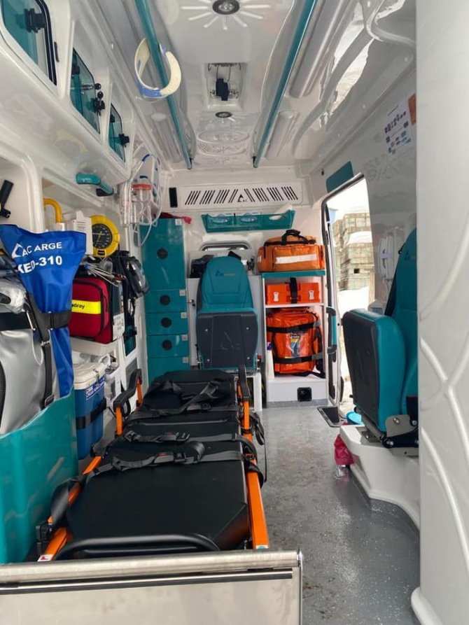 Tufanbeyli’ye Yeni Nesil Ambulans