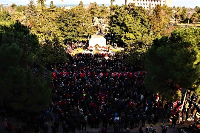 Siyasi Partiler Ve Stk’lardan Onur Anıtı Saldırısına Tepki