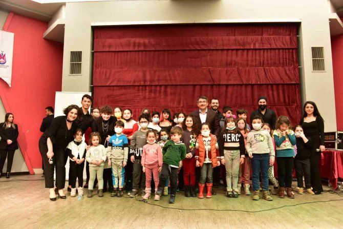 Barış Manço Vefatının 23.yılında Şehzadeler’de Anıldı