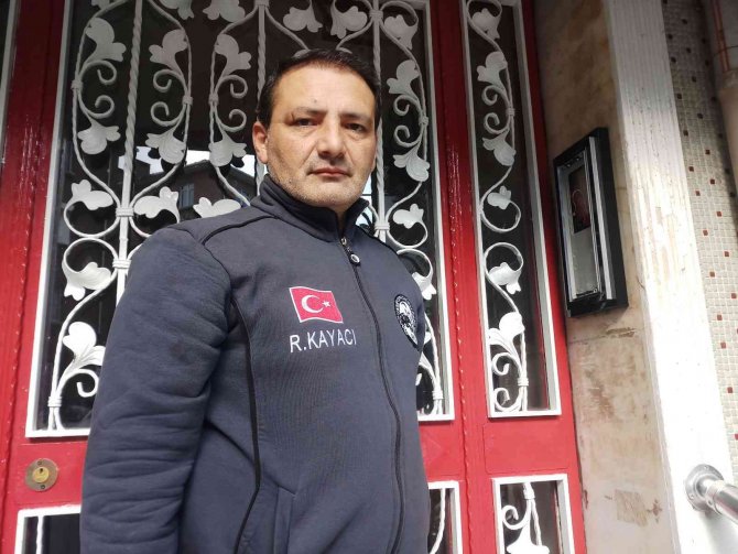 Diyafon Hırsızı Kamerada