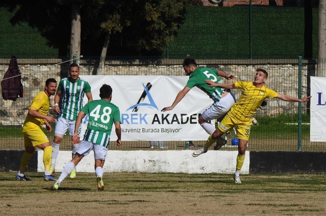 Alaçatıspor, Son Dakika Golü İle 3 Puanı Kaybetti