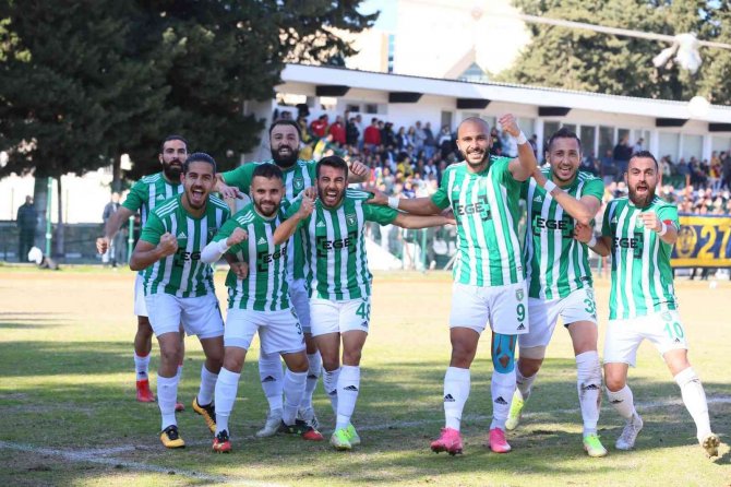 Efeler 09 Sfk, Galibiyet Serisini Sürdürüyor