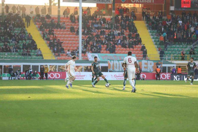 Spor Toto Süper Lig: Alanyaspor: 1 - Galatasaray: 1 (Maç Sonucu)