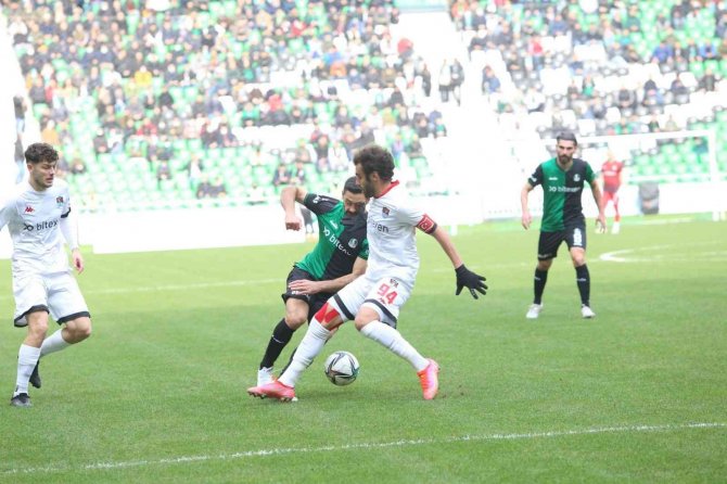 Tff 2. Lig: Sakaryaspor: 1 - Vanspor Fk: 1
