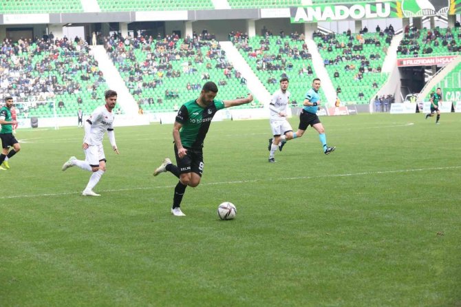 Tff 2. Lig: Sakaryaspor: 1 - Vanspor Fk: 1