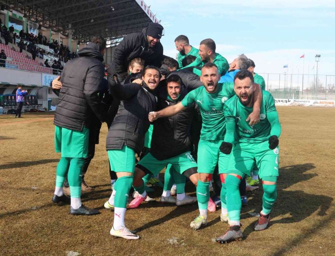 Tff 2. Lig: Sivas Belediyespor: 2 - Bayburt İ̇l Özel İ̇darespor: 0
