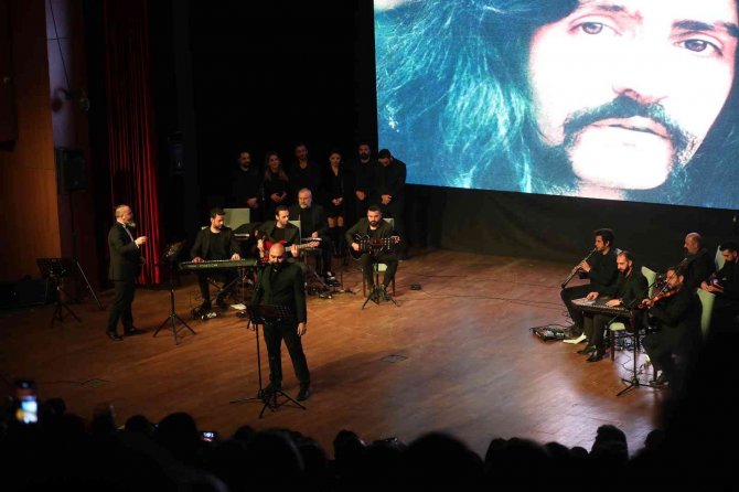 Yenimahalle’de Barış Manço Şarkıları Yankılandı