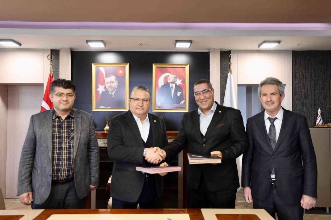 Yunusemre Belediyesinde Memura Tavan Destek