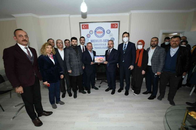 Ak Parti’li Turan’dan Eski Milli Sporcu Büyükuncu İle Hdp’li Kaya’ya Tepki