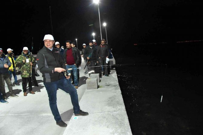Aliağa’da 4. At-çek Balık Avı Festivali Heyecanı
