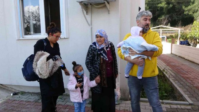 Apartmanı Saran Alevlerin Dumanı Engelli Vatandaşı Zehirlendi
