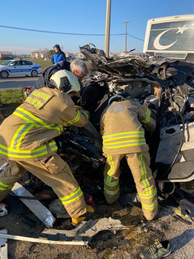 Bandırma’da Zincirleme Trafik Kazası: 5 Yaralı