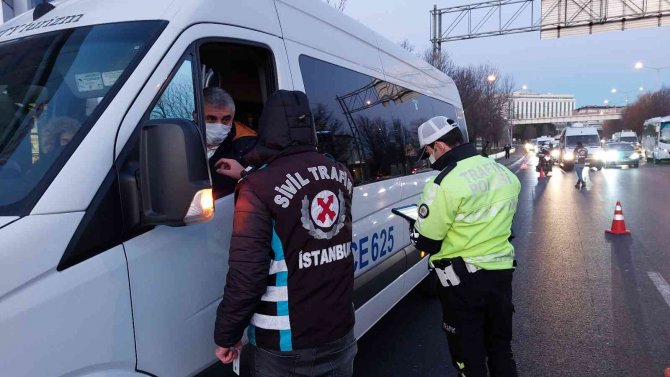 Bakırköy Ve Sarıyer’de Okul Servislerine Denetim