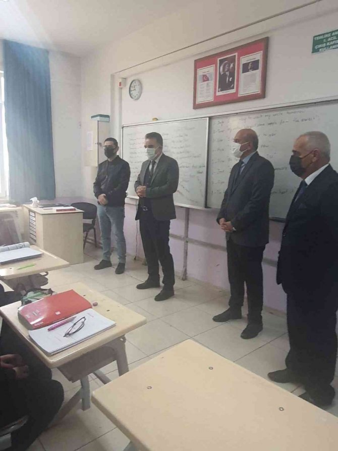 Edremit’te Yarıyıl Tatilinin Ardından Okullar Açıldı