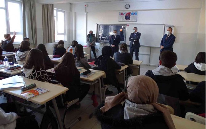 Havran’da Yeni Eğitim Öğretim Dönemi Başladı