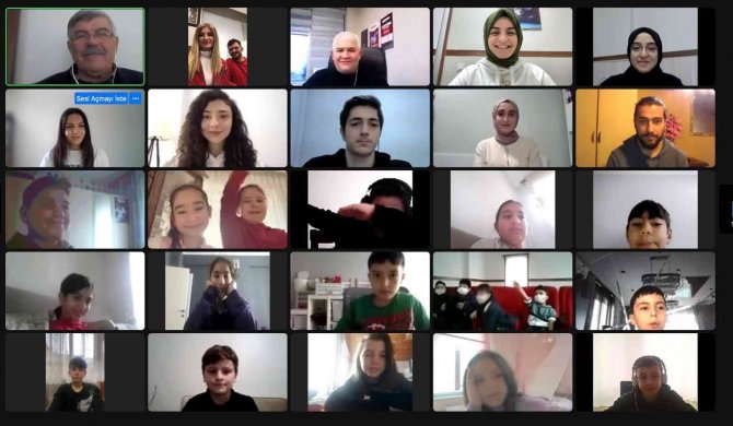 Başiskele Çocuk Üniversitesi Öğrencileri, Siber Güvenlik Seminerine Katıldı