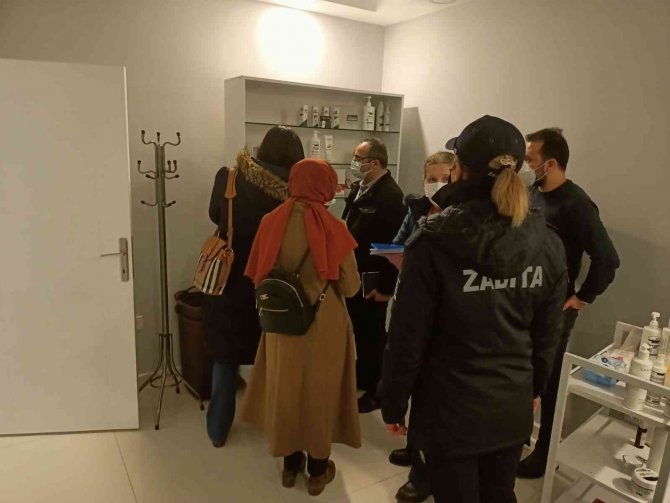Bilecik’te Sağlığa Aykırı Görülen 5 Güzellik Salonuna Tutanak Tutuldu