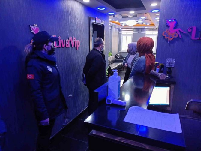 Bilecik’te Sağlığa Aykırı Görülen 5 Güzellik Salonuna Tutanak Tutuldu