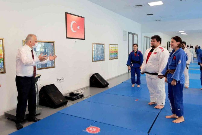 Judoda Kazan Denizlili Sporcular Milli Takıma Seçildi