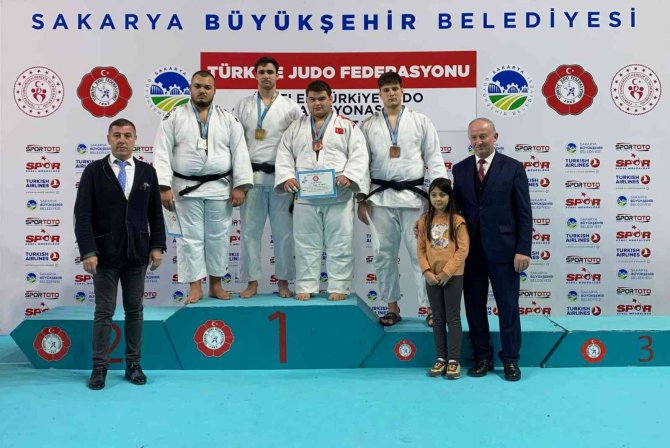 Judoda Kazan Denizlili Sporcular Milli Takıma Seçildi