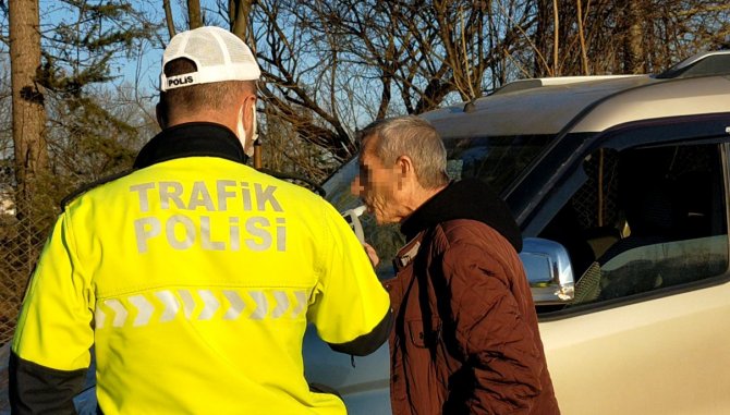 Alkollü Olduğunu Kabul Etmeyen Sürücü: "Polisi Kandırmak İçin Öyle Söyledim"