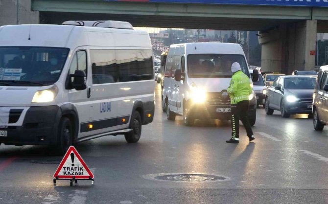 Maltepe’de Okul Servislerine Sıkı Denetim