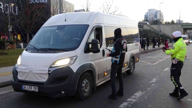 Maltepe’de Okul Servislerine Sıkı Denetim