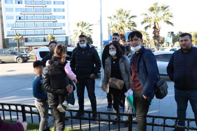 6 Çocukla Parka Giden Aile 2,5 Yaşındaki Kız Çocuğunu Kaybetti