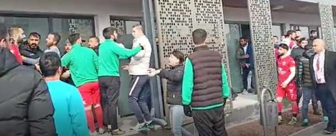 Amatör Takımlar Arasında Kavga