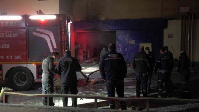 Kayseri’de Fabrika Yangını