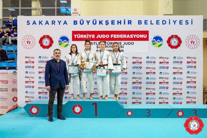 Kocaelili Judocular Turnuvadan Başarıyla Döndü