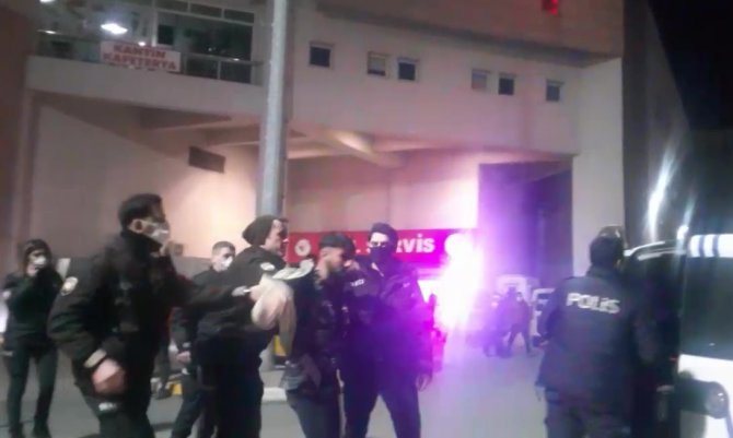 Alkollü Şahıslar Hastanede Kavga Çıkardı: 2 Gözaltı