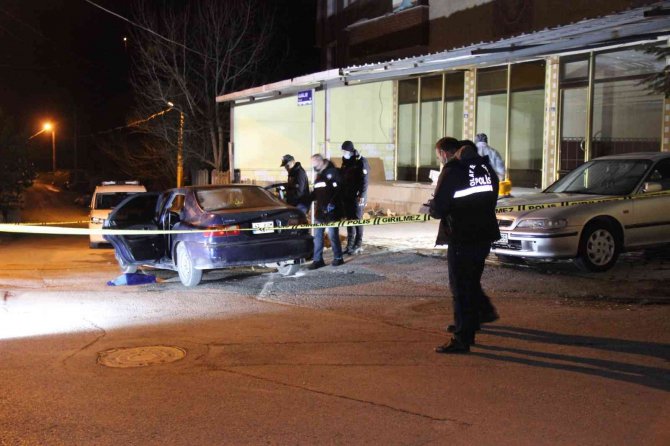 Otomobilinde Pompalı Tüfekle Saldırıya Uğrayan Şahıs Yaralandı