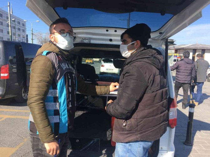 Eminönü’nde Kurallara Uymayan Taksicilere Ceza Yağdı