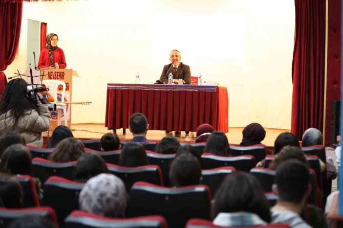 Başkan Savran, Öğrenciler İle Buluştu